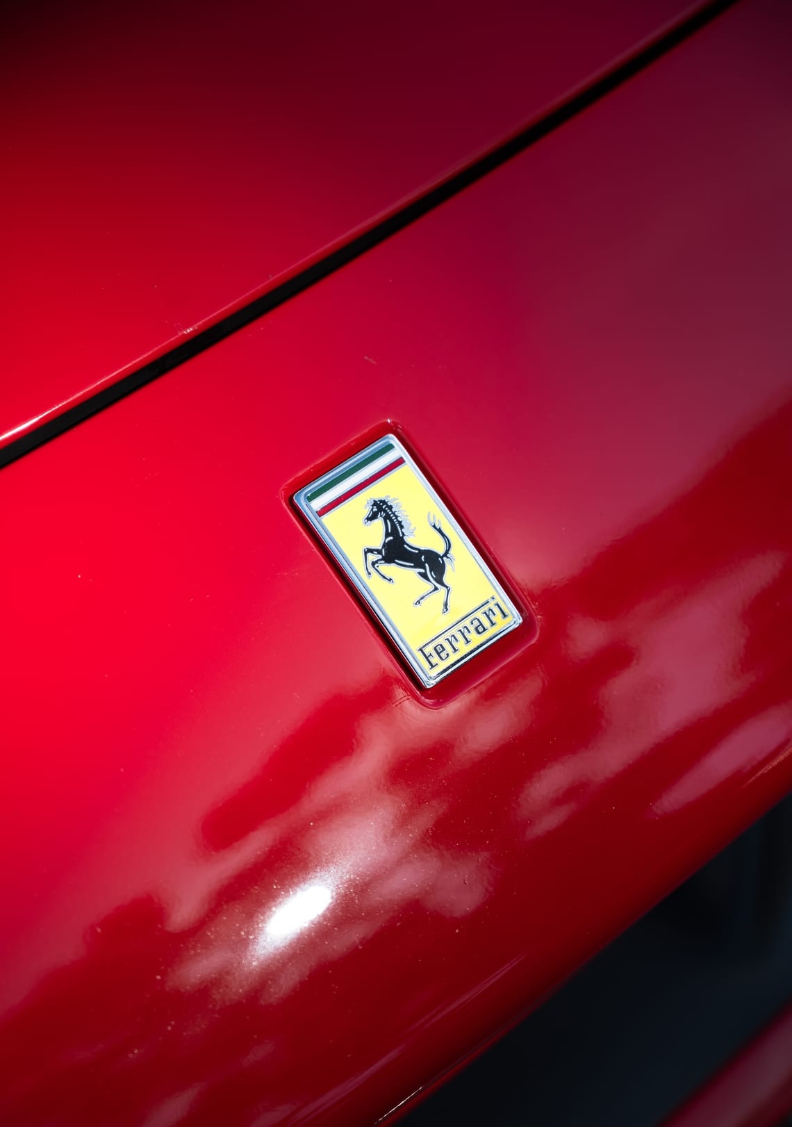 Ferrari emblem